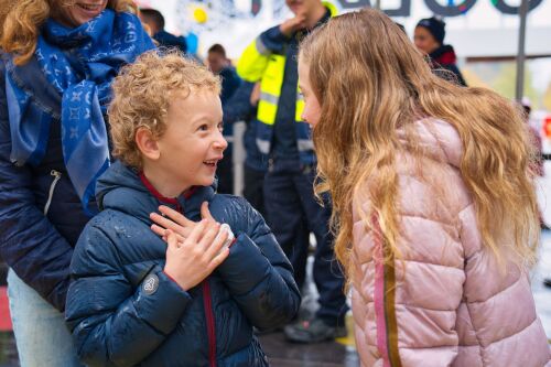 Der Familienausflug als 30-millionster Gast wird zu einem unvergesslichen Erlebnis im LEGOLAND® Deutschland.